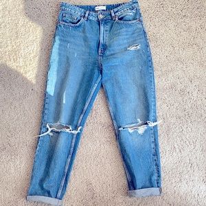 Zara Ripped Mom Jeans